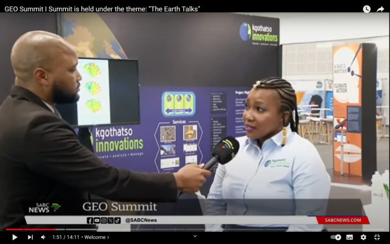 GEO Summit I Summit is held under the theme: “The Earth Talks”
